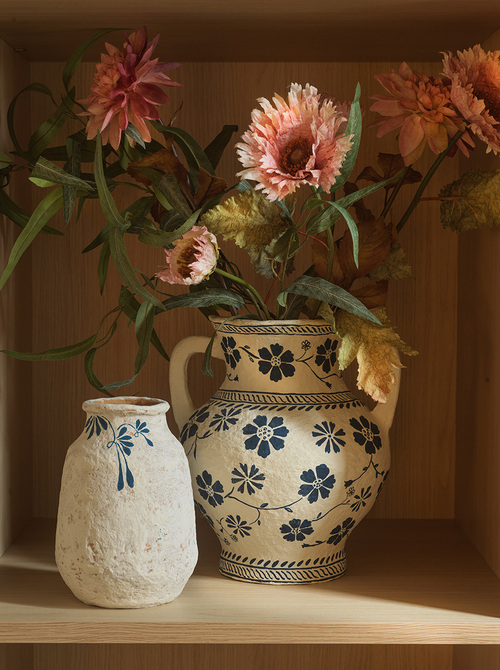 251030_8 896x1200.jpg